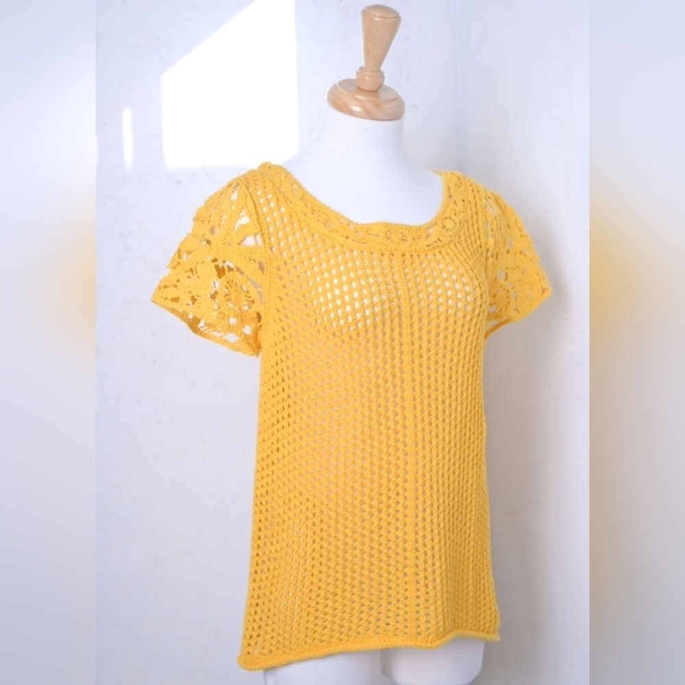 Peter nygard | Canary yellow crochet cottagecore knit t shirt